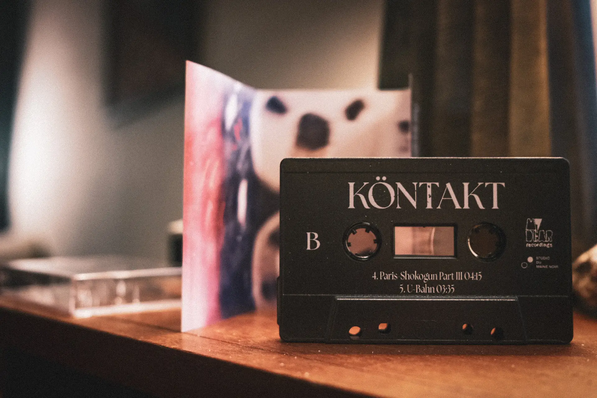 Kontakt-tape